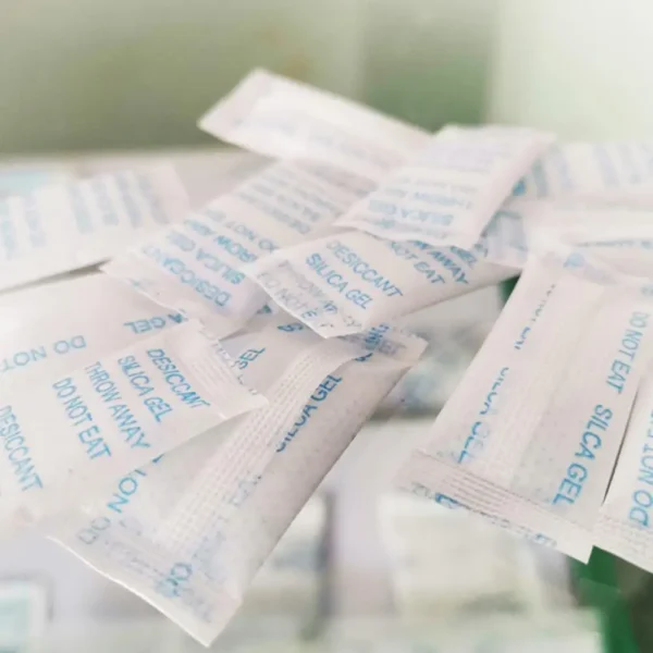 kf-Hccf2c7da05744c2191af97308eebb5262 20/50/100 แพ็ค 0.5g ปลอดสารพิษซิลิกาเจลซองสารดูดความชื้นชื้นห้องครัว Living Moisture เครื่องลดความชื้น Accessorie หน้ากระเป๋า